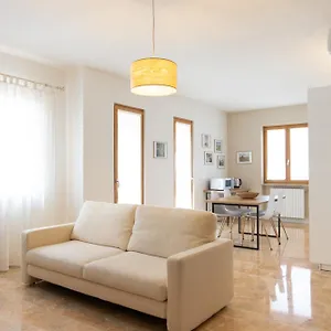 Residenza Aleardo Apartment Domegliara